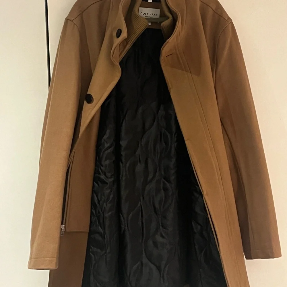 Cole Haan Men's Camel Trench Coat - Picture 9 of 12